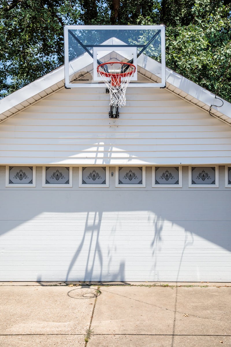 Basketball 54 inch Silverback Hoop – Goalrilla
